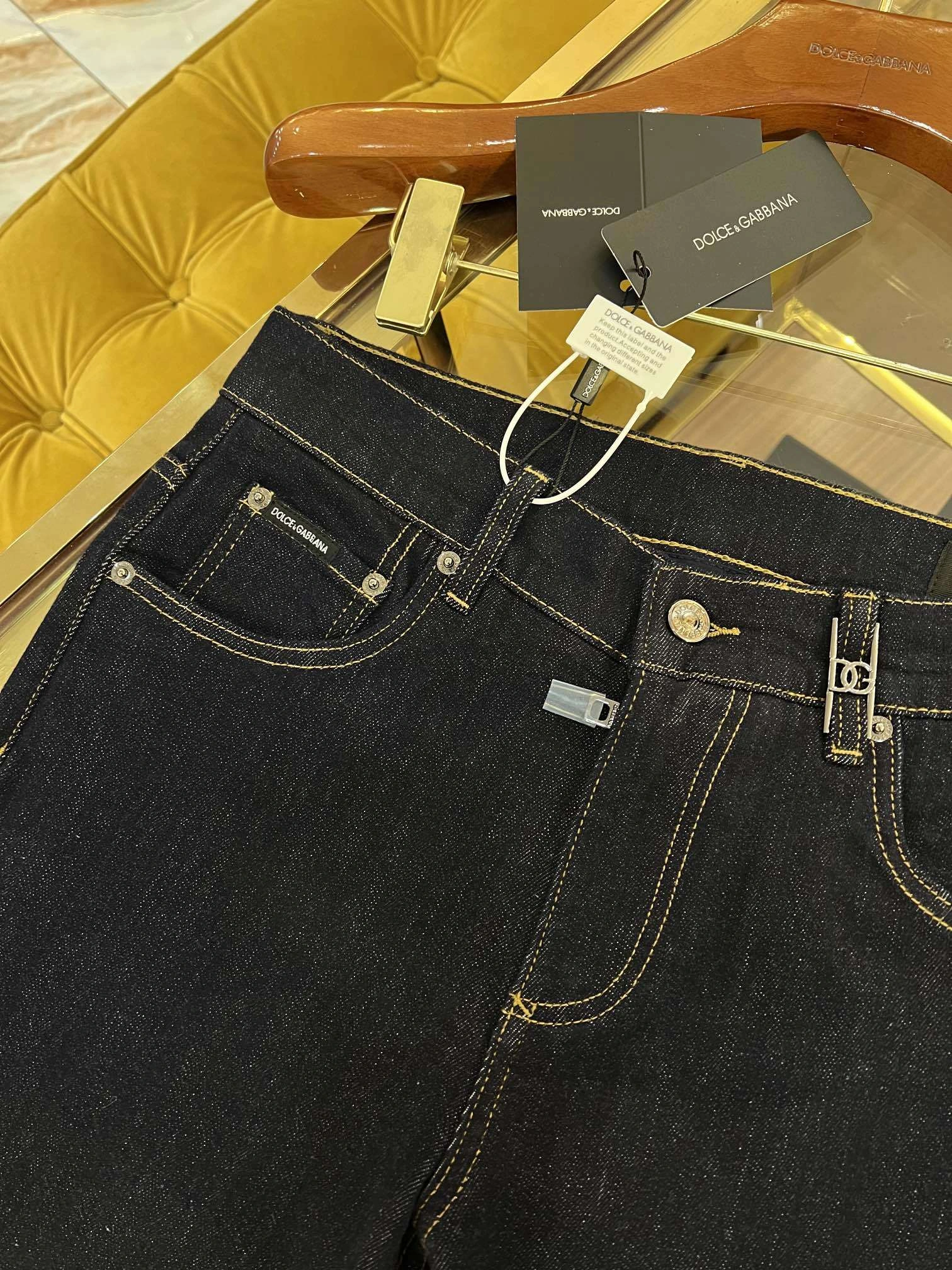 wg.luxury- 4o835& item:D-F409J1506